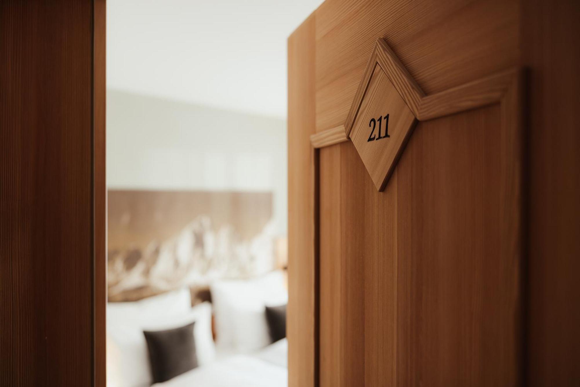 Hotel Jaegerhof Colfosco Bilik gambar